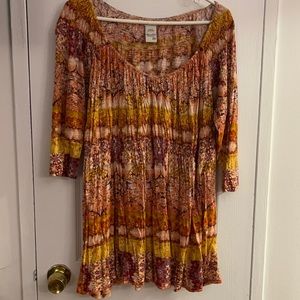 Multi colored orange top